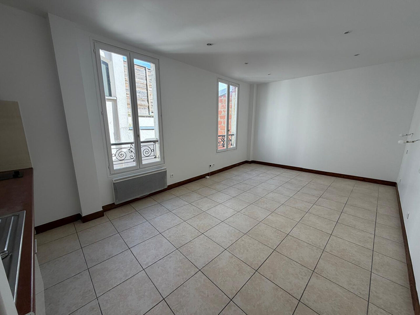 EXCLUSIVITÉ studio 28 m² NANTERRE CENTRE