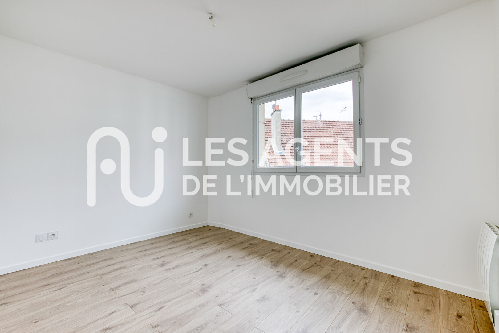 APPARTEMENT 4 PIÈCES 80 m² DANS UNE RÉSIDENCE RÉCENTE