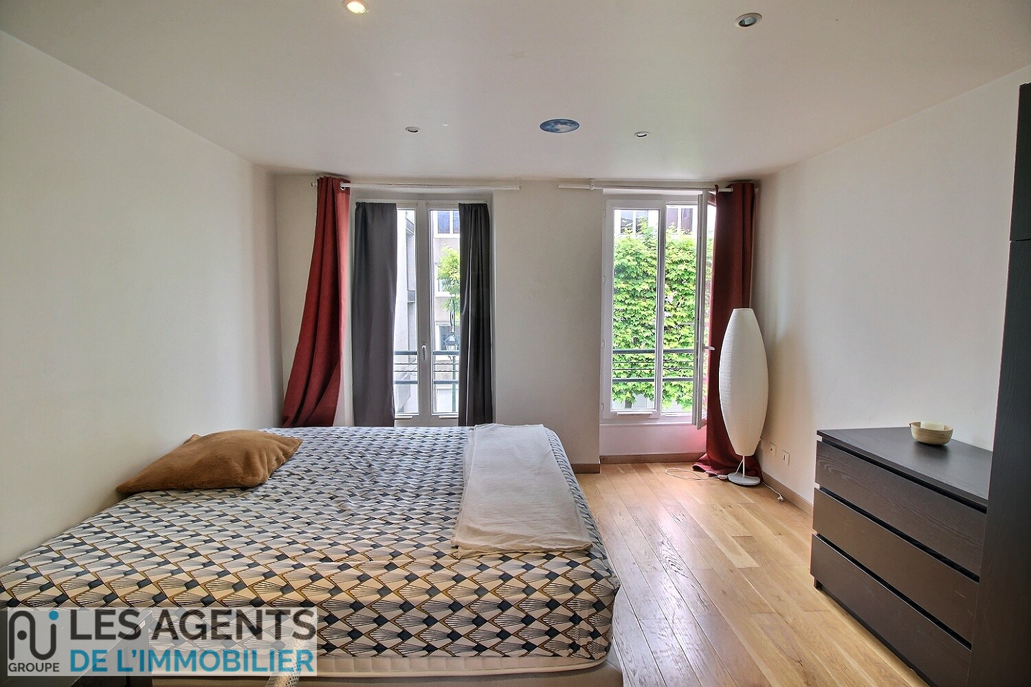 2P Vieux Puteaux Lumineux parfait état