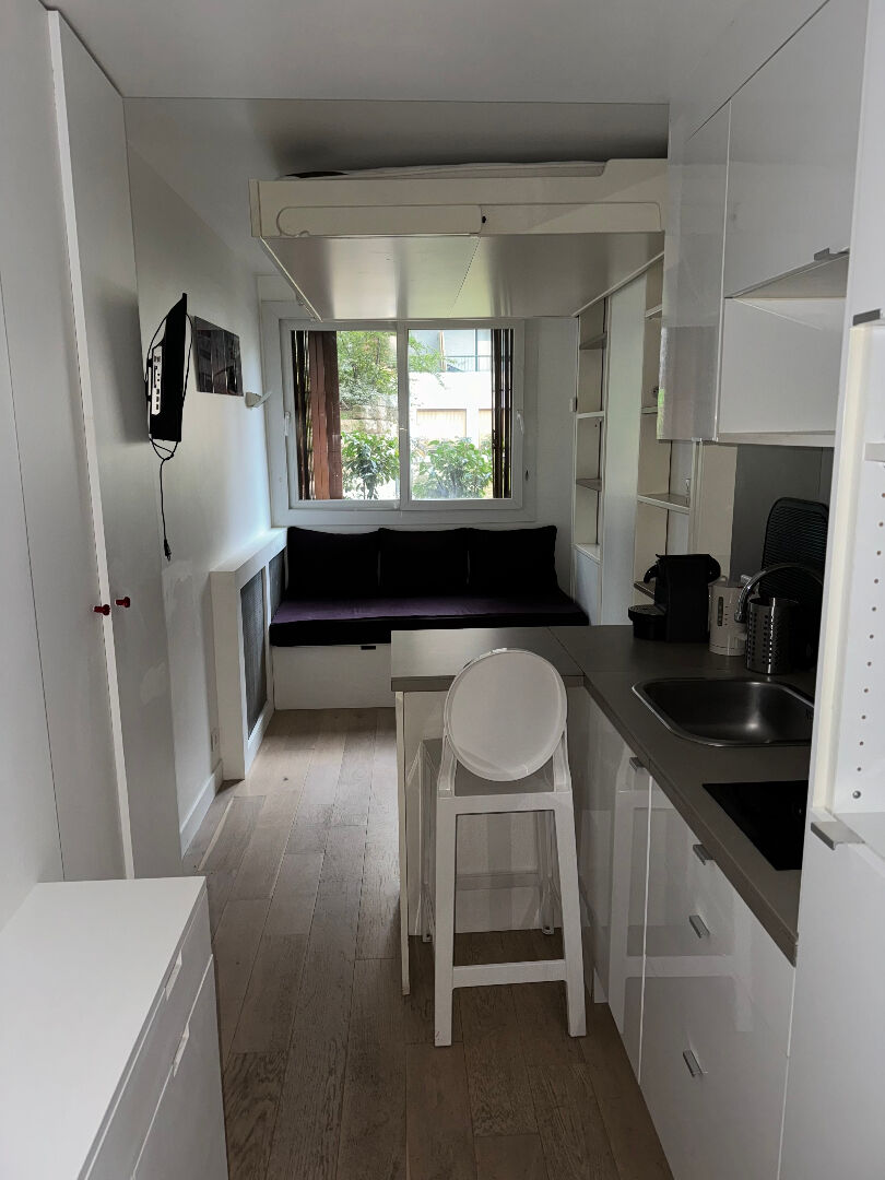 STUDETTE MEUBLEE 11m² - ROLAND GARROS