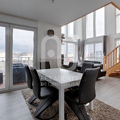 Lumineux duplex à 2' pas du tramway à BEZONS