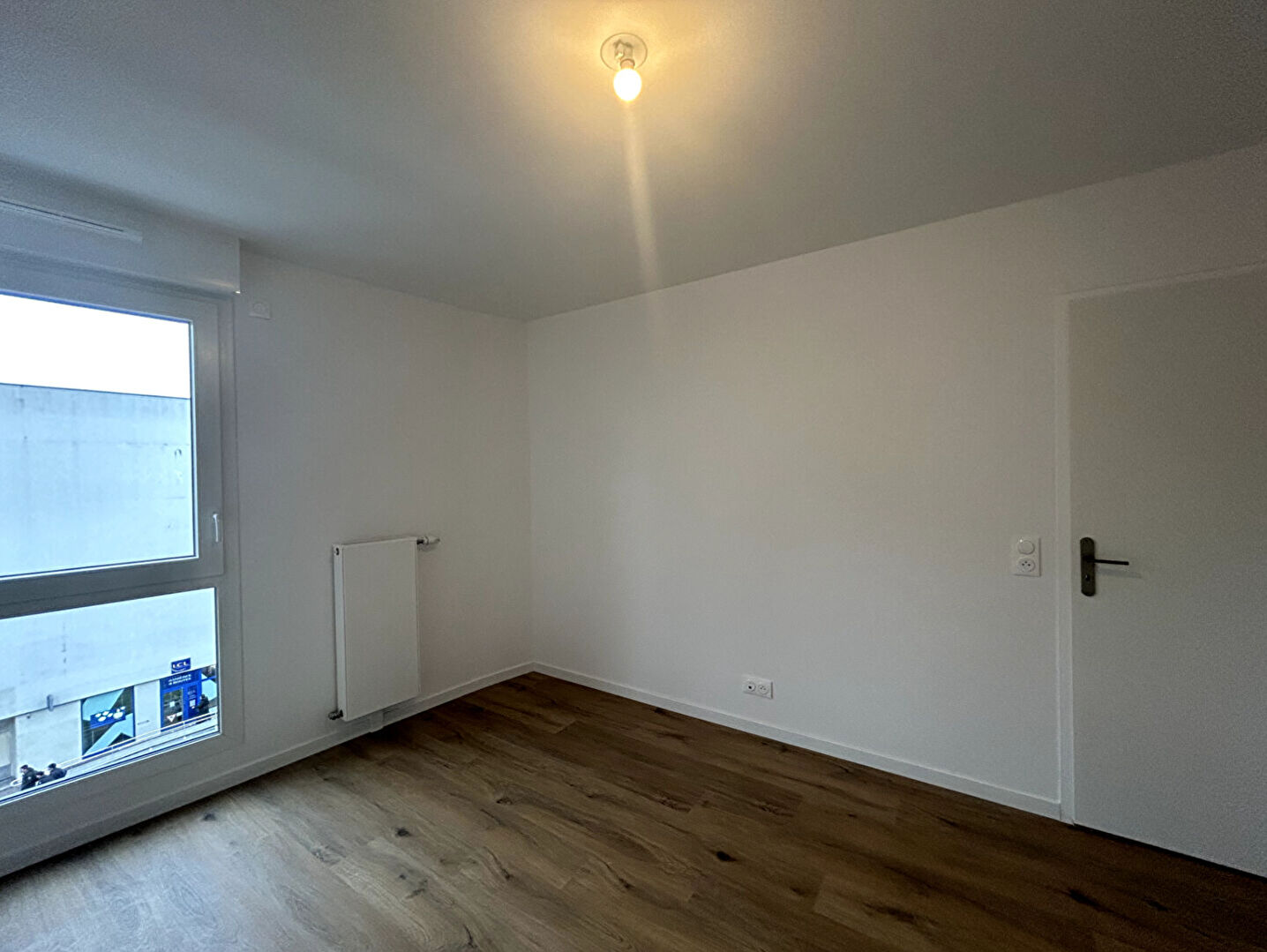 COLOMBES  avenue de Stalingrad - appartement 2 pièces 42 m² étage 4